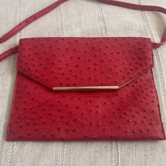 Merona hot pink purse/clutch. - Picture 2 of 11